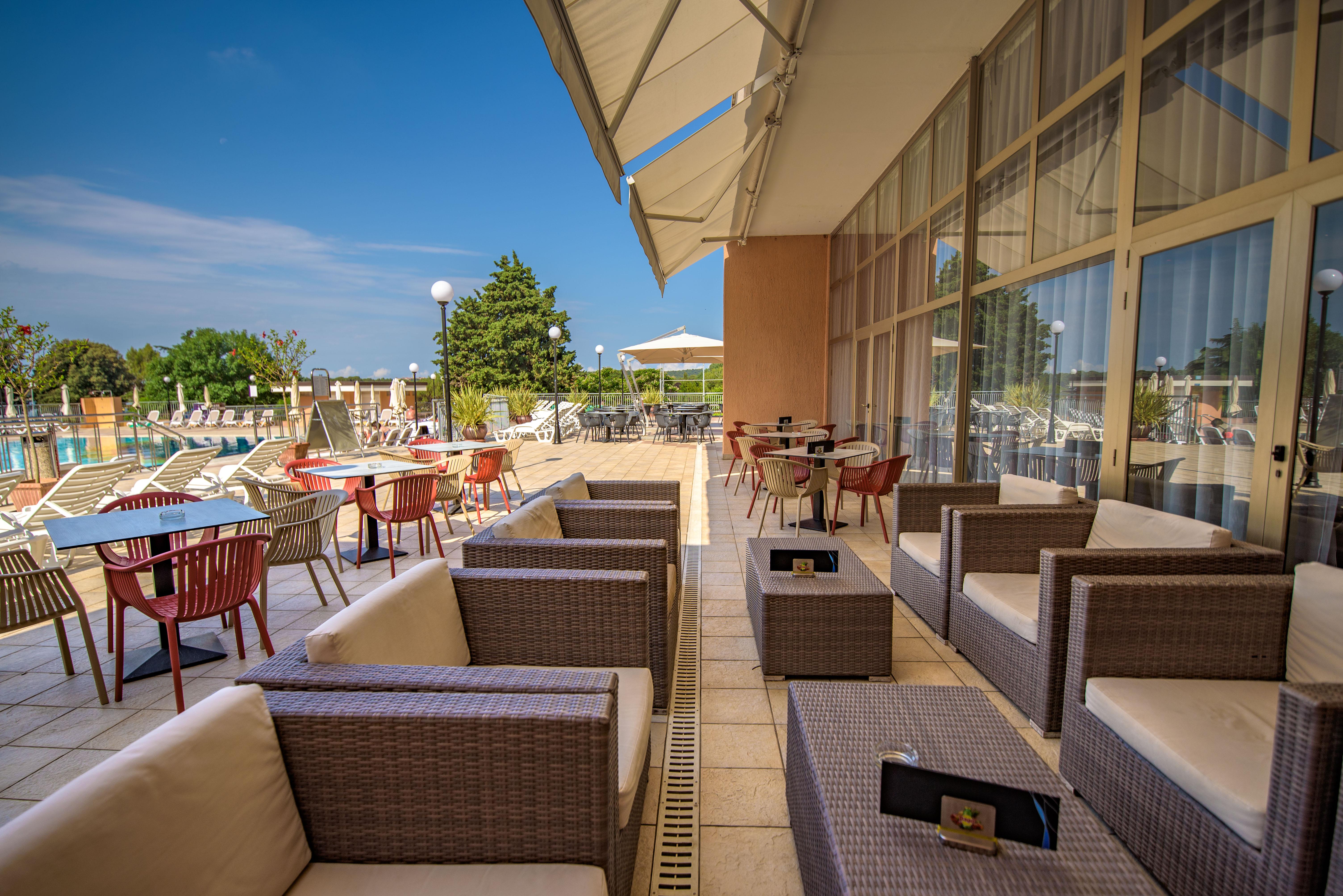 Arena Hotel Holiday Medulin Bagian luar foto
