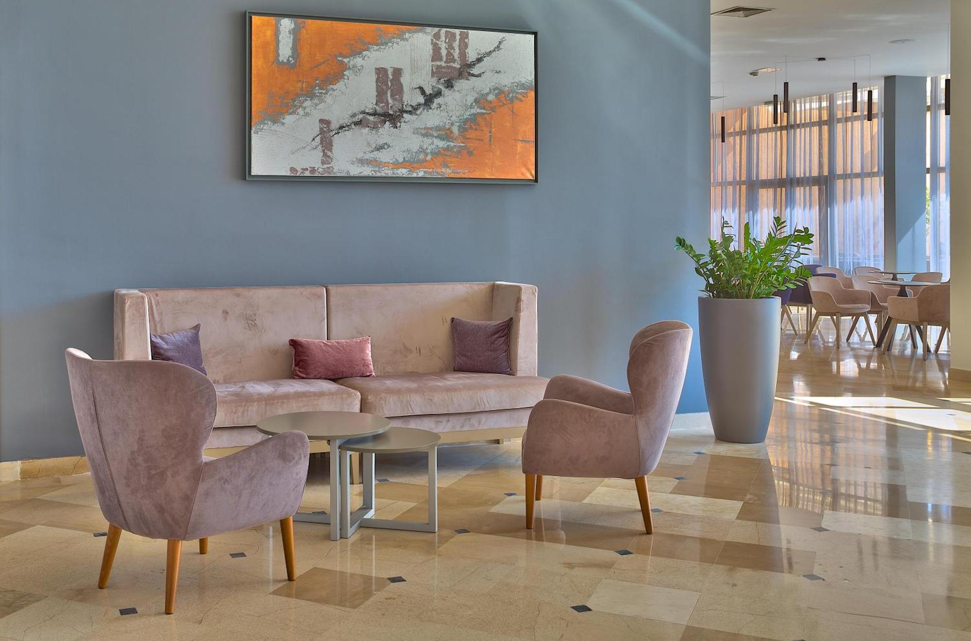 Arena Hotel Holiday Medulin Bagian luar foto